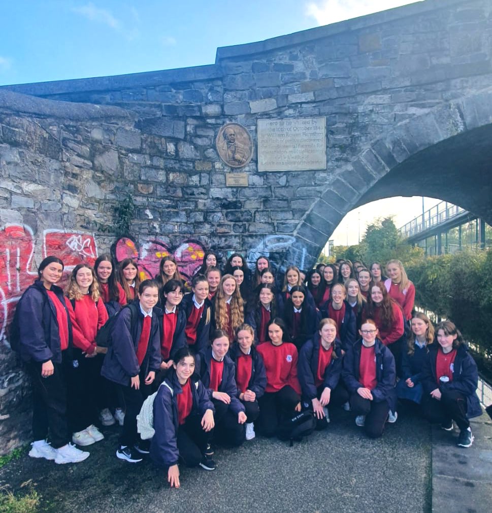 DominicanCGA's tweet image. TY students #mathsweek2022 commemorate Hamilton’s  Eureka moment &amp;amp; creation of Quaternions, on the banks of the Royal Canal in Dublin-October 16, 1843. Students learning about the fundamental role that this number system plays in 🖥️ games, animation, physics, engineering &amp;amp; more!