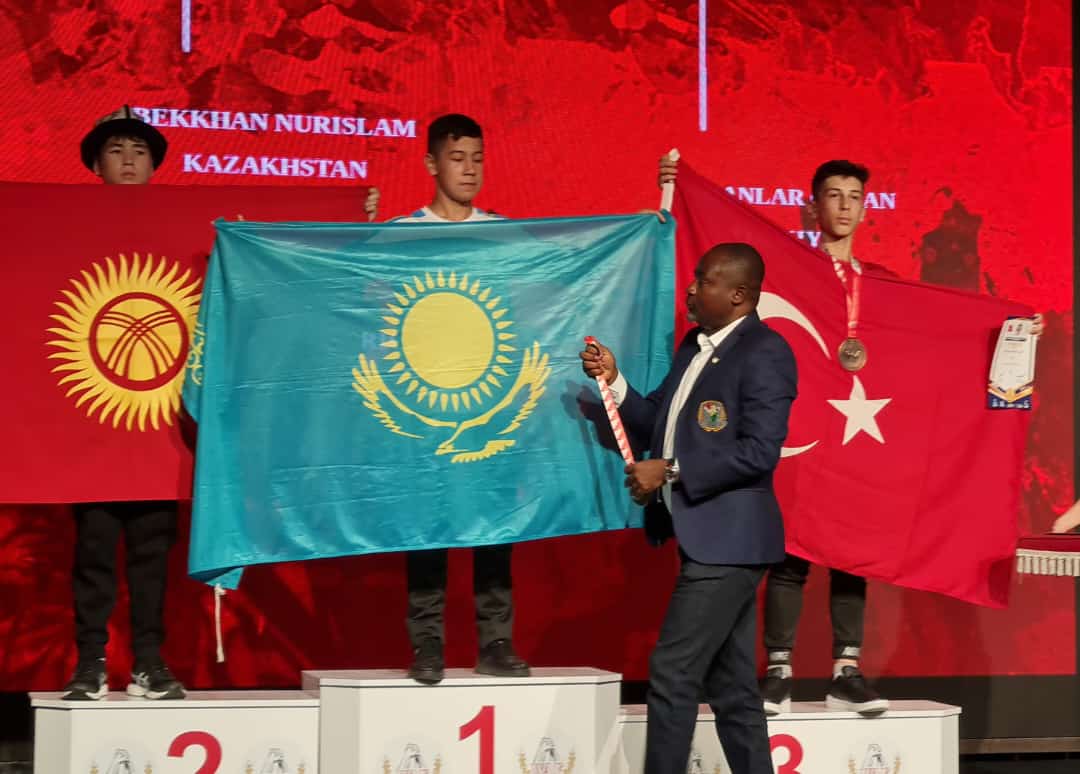 greatoseiasibey's tweet photo. On Podium Duty as Vice President of the World Armwrestling Federation. #ItIsGod https://t.co/zkTu2V0vJo