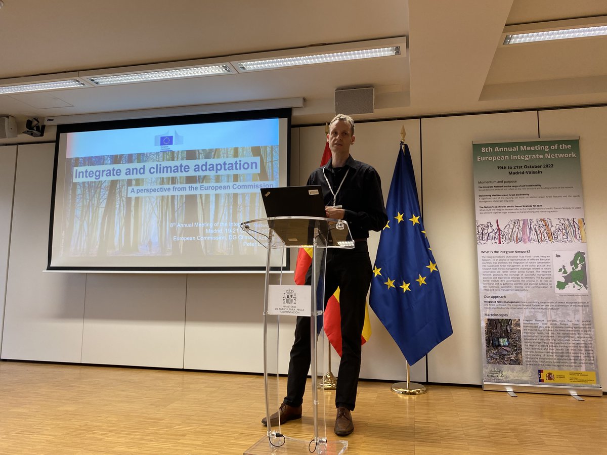 @ElsaEnriquez73 @mitecogob @foenCH 'Adaptation to #climatechange is a new reality that changes economy and #biodiversity'. This is the approach and perspective from the @EU_Commission shared by Peter Loeffler with the #IntegrateNetwork 🌳🌲🍂☀