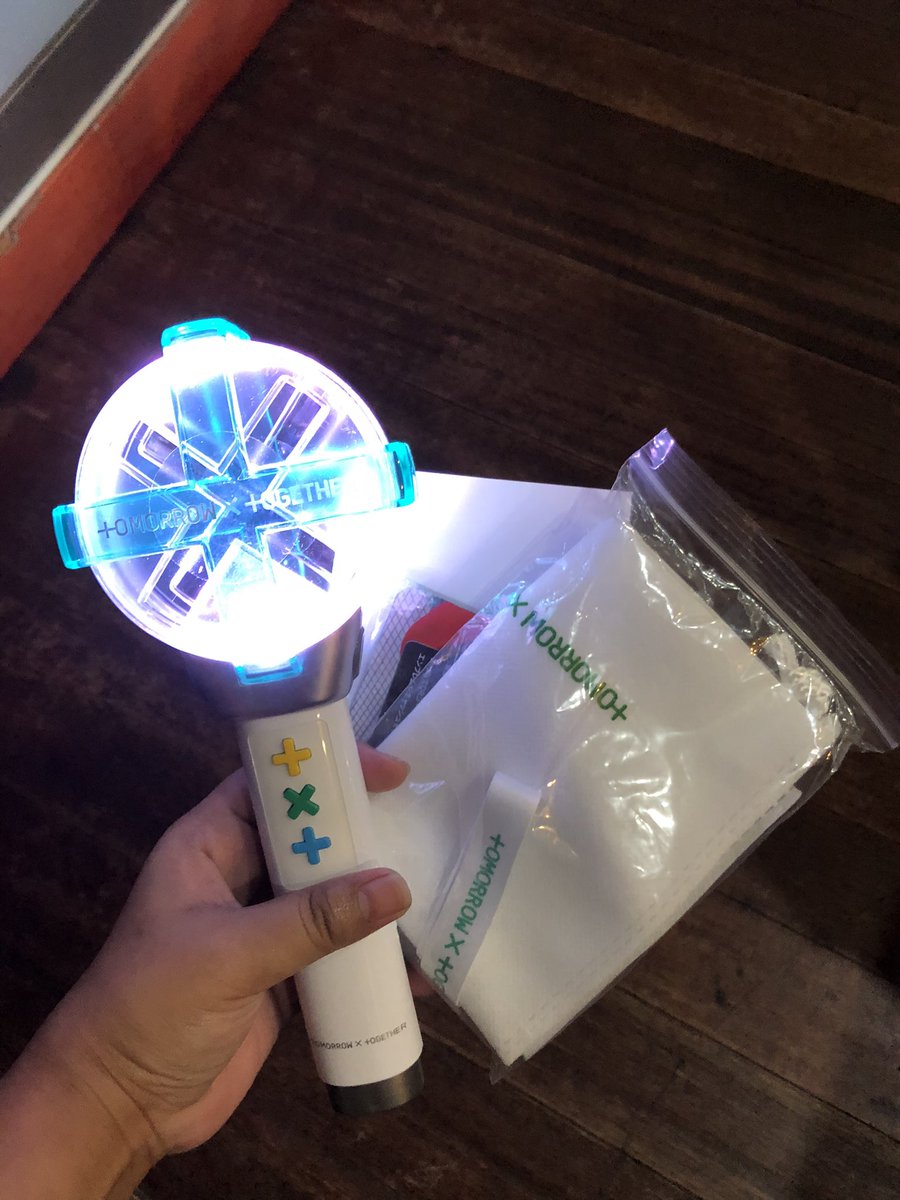 cwistymawnat's tweet photo. thank you @_yawnjunniezz for accommodating my order π₯Ί concert ready na ako huhu see you next week tubatu ππ
#from_23kell https://t.co/N1A7jdqCz3