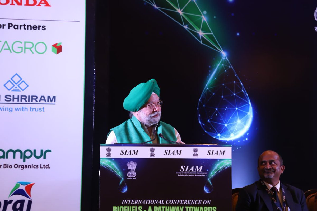 HardeepSPuri's tweet photo. India’s ethanol demand is poised to grow to 10.16 billion litres by 2025. India is the 2nd largest producer of agricultural waste in the world generating about 500 million tonnes per year, of which more than half is either discarded or burned. https://t.co/EqFgdbcYL3
