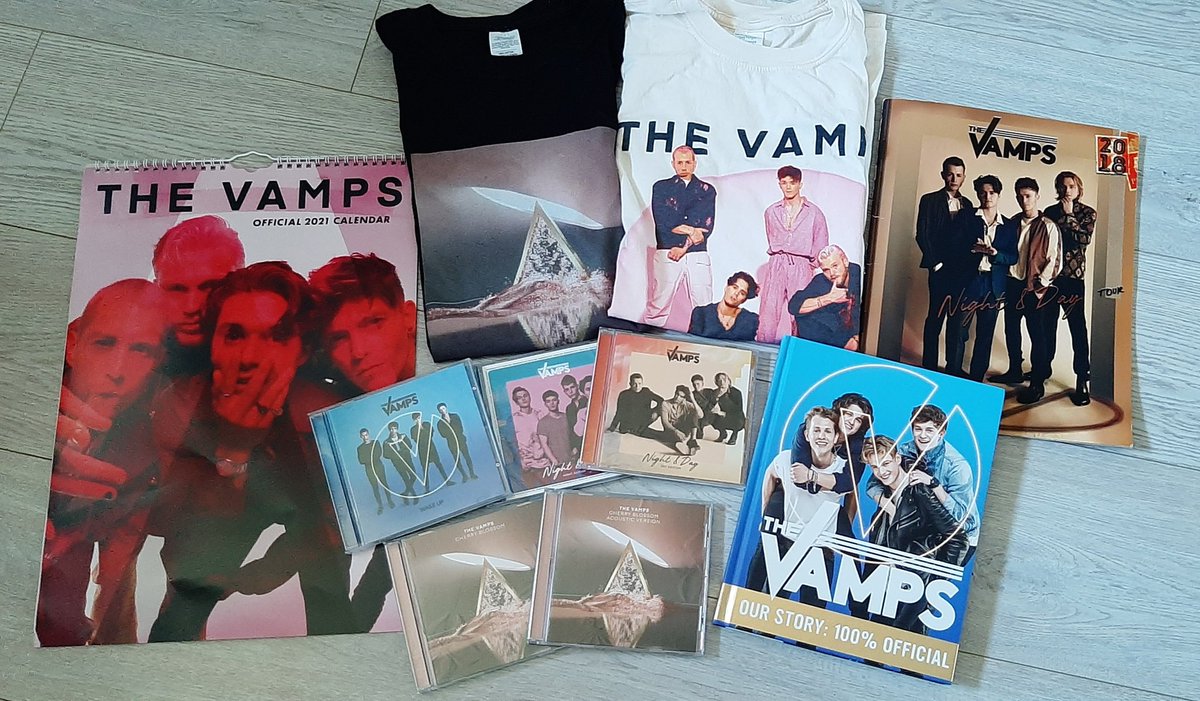 eternalroadie's tweet photo. #10yearsofvamily @TheVampsband
Thank you for the best memories, hope see you on Europe Tour โค๐ต๐ฑ๐ธ https://t.co/4V1UCMIEFo