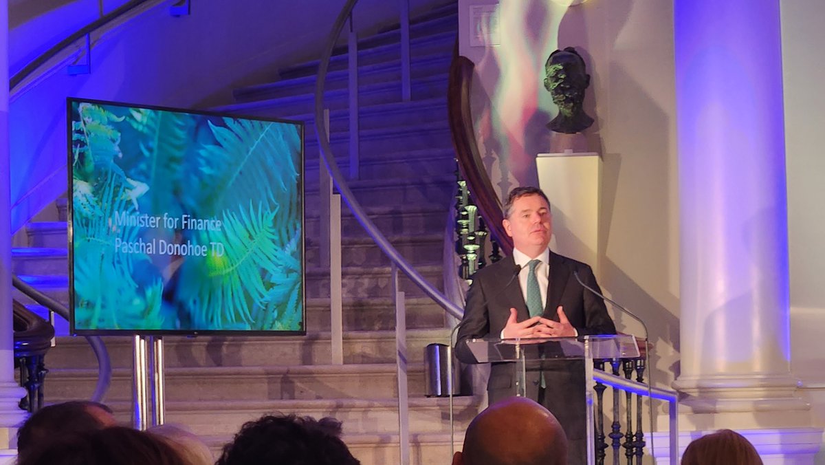 FinTechIreland's tweet photo. Thnx @IRLDeptFinance @susfinanceie
@KPMG_Ireland, @AIBIreland & @maplesgroup & many others 4 invite to #climatefinanceweek dinner.
Congrats @CalPERS & CEO Marcie Frost on recognition of your work.
#esg #sustainablefinance #greentech = big opportunity 4 🇮🇪 & 🌍 #fintech. https://t.co/cm8nwvWFDt