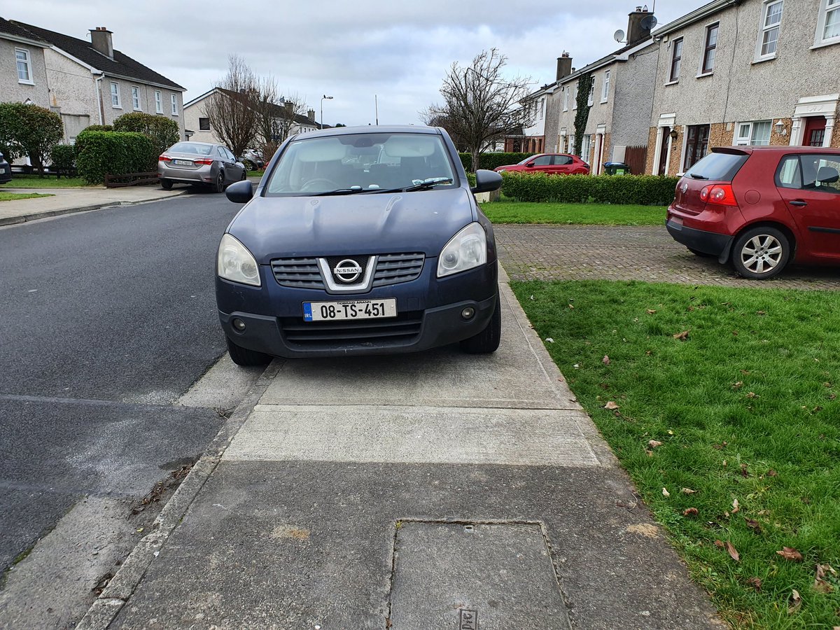 AdrianFOKeeffe's tweet photo. @LimerickToday If they're blocking footpaths then its about time. Where I live some cars barely leave room for pedestrians, let alone wheelchairs or prams https://t.co/CacYOjUqMh