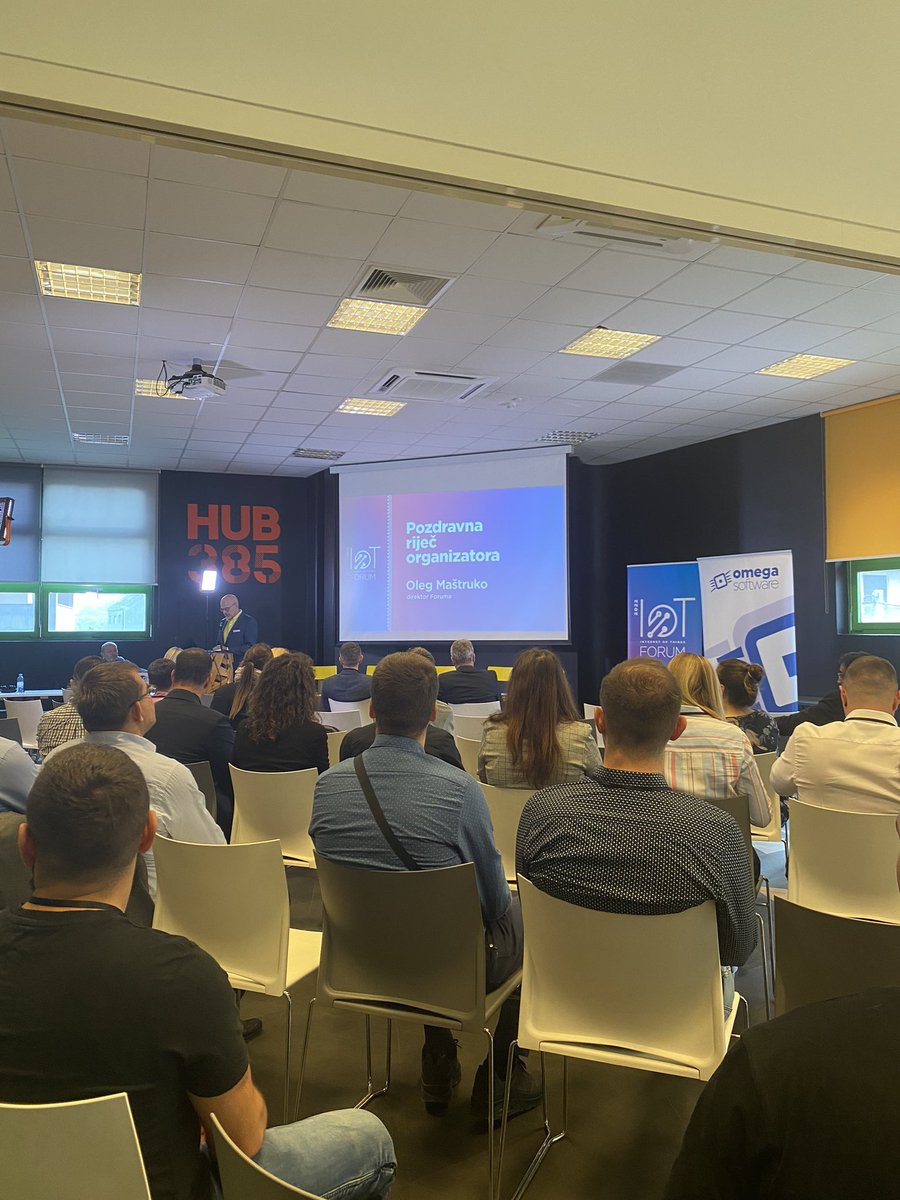 sinkeVG's tweet photo. Pozdrav iz HUB385 #iot #iotforum https://t.co/Uucl2pzFSh