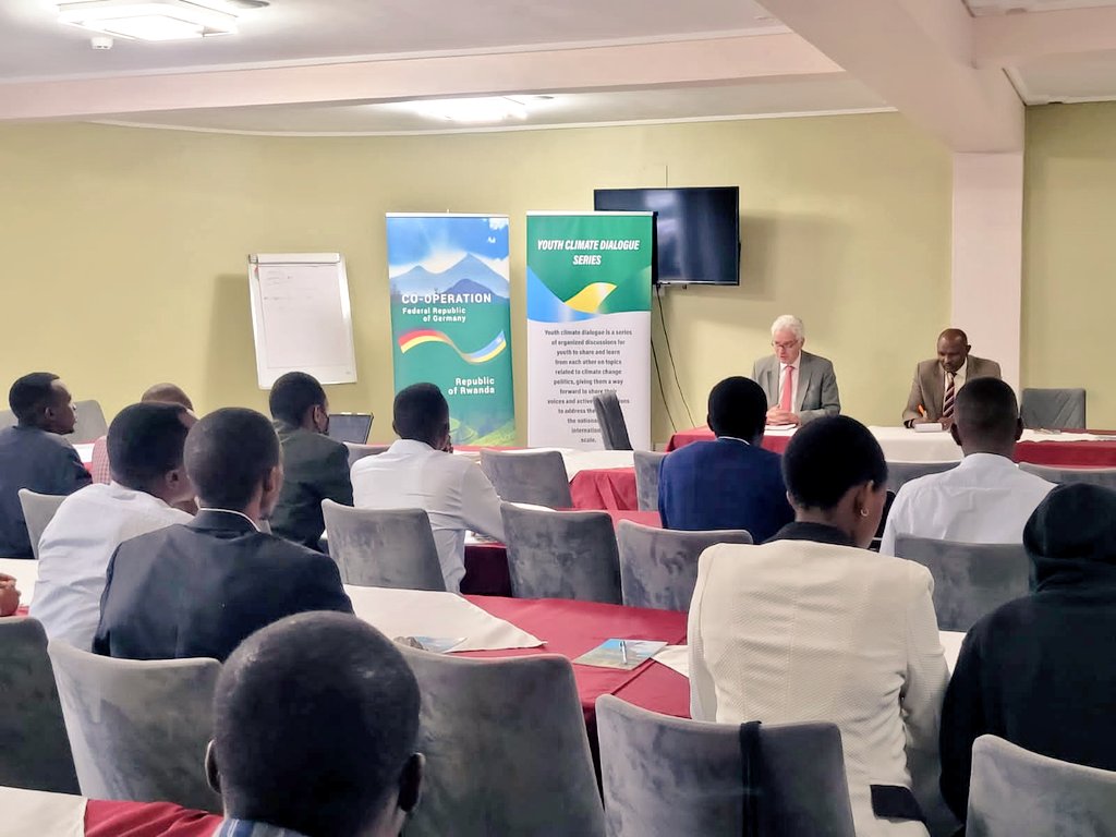 GermanyinRwanda's tweet photo. Pleased to open this  workshop with  🇷🇼 youth on the topic of #COP27 climate negotiations organised by  @TheProtectorRw! This is your future, get involved! Honored to join @REMA_Rwanda and @EnvironmentRw in supporting the youth's voice to be heard in Sharm-el-Sheikh 🇪🇬 https://t.co/g61g1hCn0g