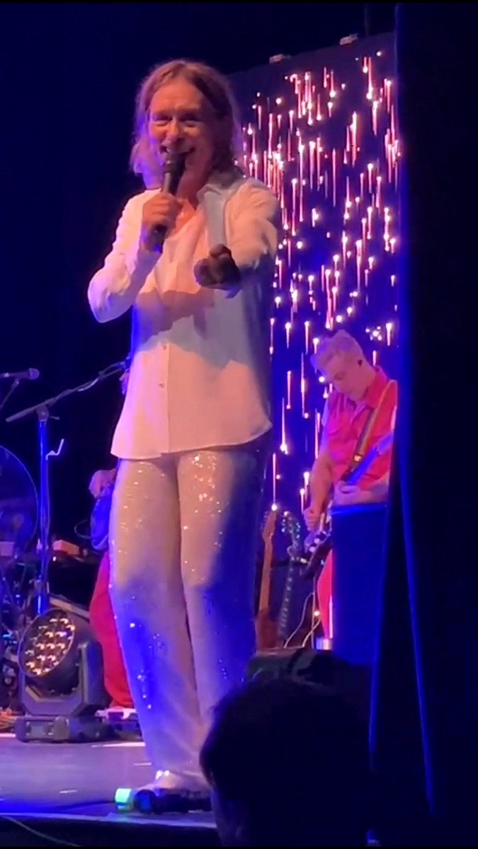 Steffichen75's tweet photo. What a day and gig! @OfficialMarkO thank you, thank you, thank you!!! 🥰💗😘 Happy with @Maras19TT https://t.co/XlVTuOQdNF