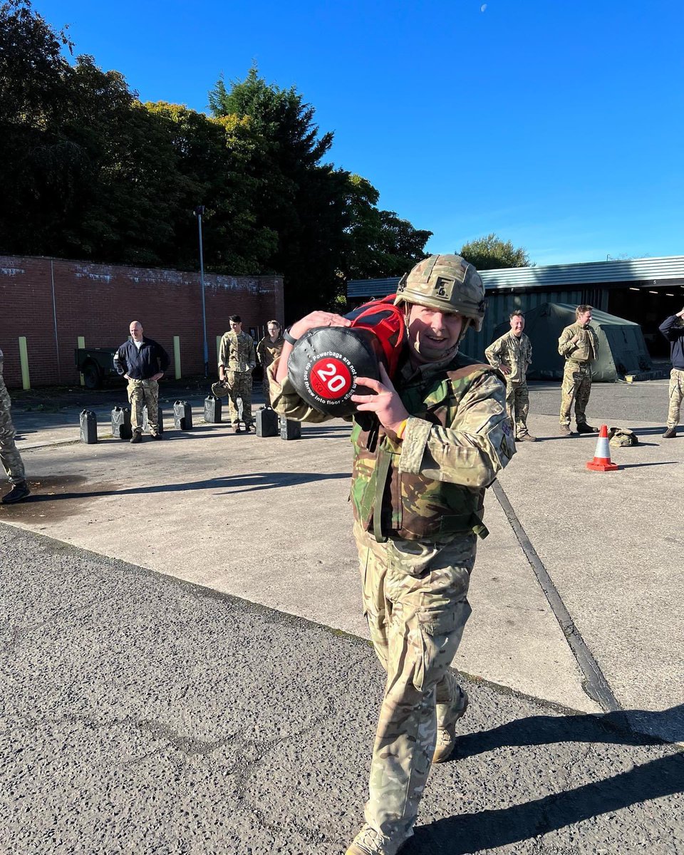 RoyalArmdCorps's tweet photo. Last weekend D Sqn @TheQOY1 deployed to Wathgill Camp to complete their annual range qualification and their annual role fitness test. All tests help to boost the Squadron’s deployability #qoy #yeomanry #armyreserve #britisharmy #lightcav #recce #ranges #fitness #tabbing https://t.co/e7p1RiriVe