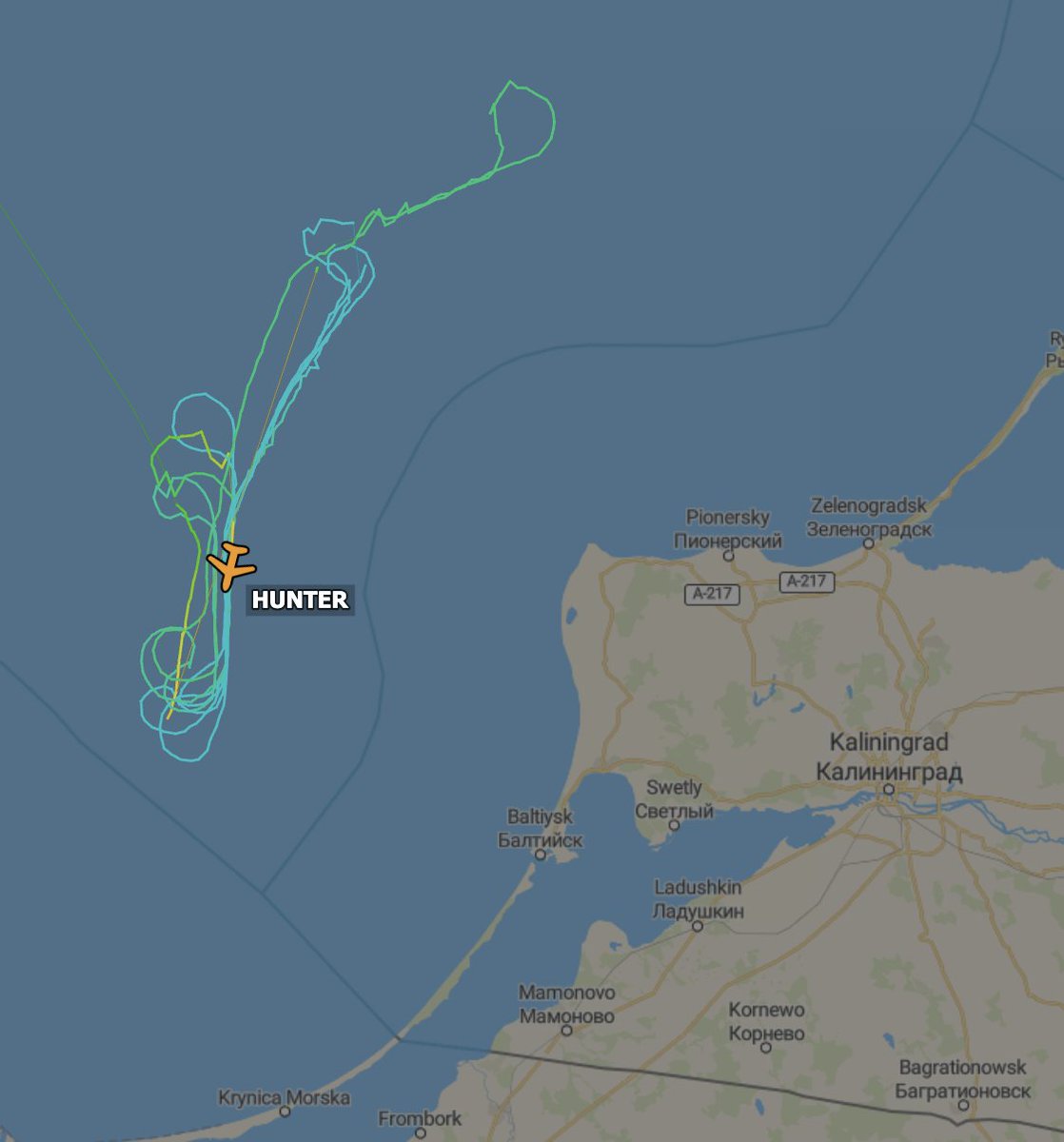 TheSnoopySnoop's tweet photo. @PaintingSurfer @mil_scot In that case, adding #HUNTER who appears to be a German P-3 Orion #3FBAA3 , very hungry and interested in Kaliningrad. https://t.co/VT4jCBKWte