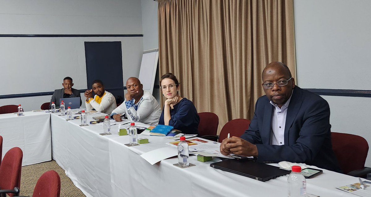 lieslmul's tweet photo. Children on the move are at higher risk of being out of school, being exploited &amp; becoming undocumented, and stateless. We @UPChildLaw are presenting on protection of such children &amp; prevention of detention at @SAHRCommission with @UNICEF_SA @LHR_SA @UNHCRSouthernAF @The_DSD https://t.co/3I7TrwhZ45