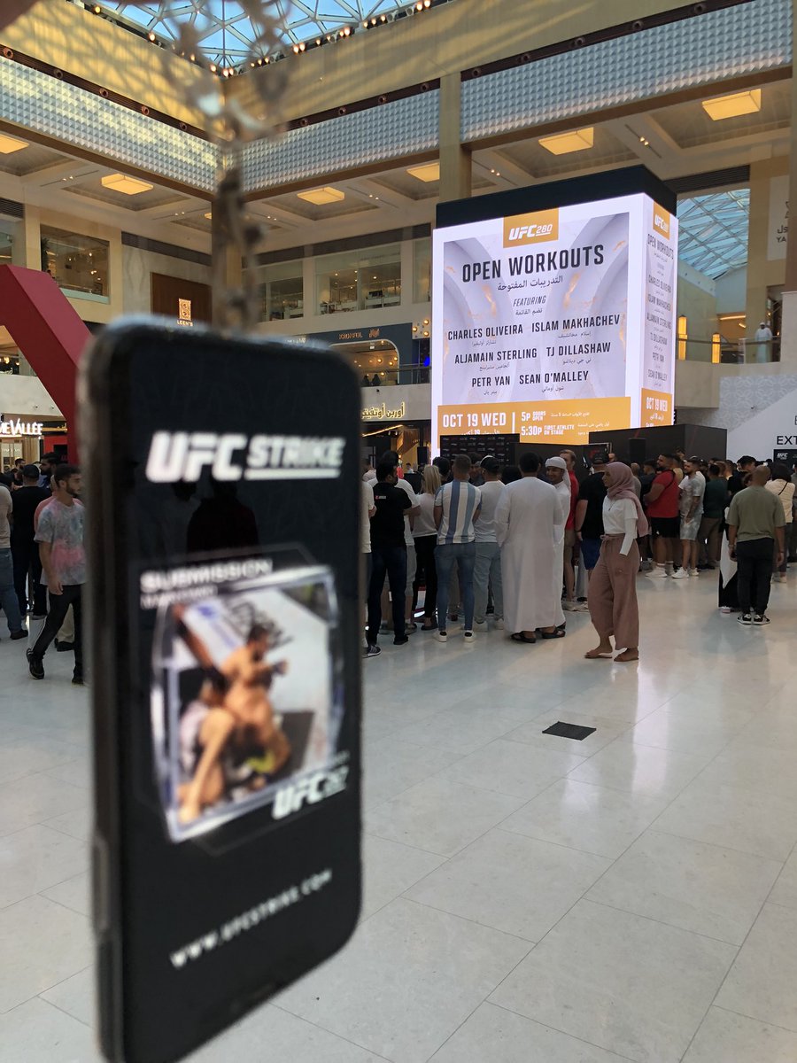 pawellwitt's tweet photo. Anyone #InAbuDhabi for #UFC280 ? 
Open Workouts about to start at #YasMall as part of @ADShowdownWeek 👊🏼

Finally got my #OctagonChain to show other #UFC fans @UFCStrikeNFT Moment NFTs of fighters who’ll compete on Sat that are available in the marketplace💢⛓

#mma #OwnTheGlory https://t.co/wPEGexvvcu