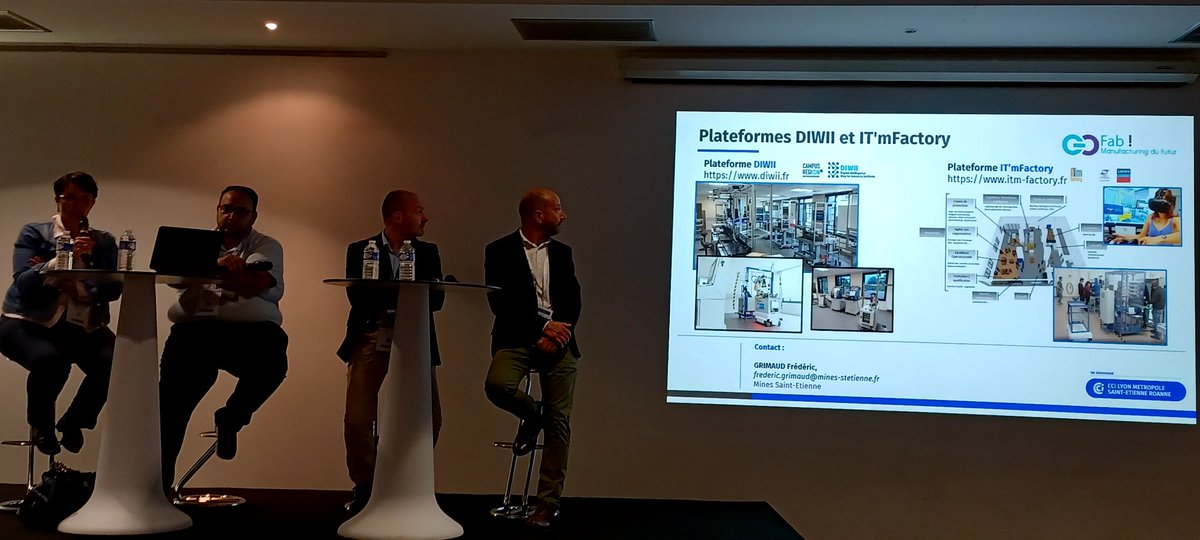 VeroniqueVacher's tweet photo. Dernière journée du salon #GoFab2022 à #Ste_Etienne  pour les dirigeants 4.0, PME, étudiants, conférences riches et des formations de #Diwii @MINES_StEtienne découvrez notre stand #5GLab @orange @Orangebs du @CampusRegion @OrangeAuRA @BPelliercuit @GuilMICHEL @CampusRegion https://t.co/7uVFZ0HFA9