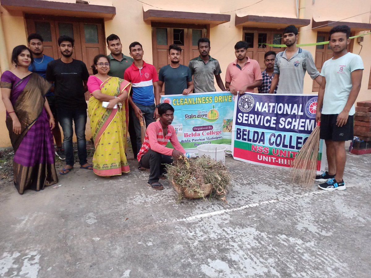 NSSUnit2_Belda's tweet photo. Under Clean India Campaign 2.0, NSS volunteers &amp; POs are involved in Cleaning the College Campus at Belda College @rdnss_kolkata @_NSSIndia @_NSSAwards @swachhbharat @SwachhBharatGov @CleanIndiaWatch #CleanIndiaWithNSS @ConnectingNss @nss_to #SwachhBharat2022 #SwachhBharat https://t.co/Ree7wFUhVJ
