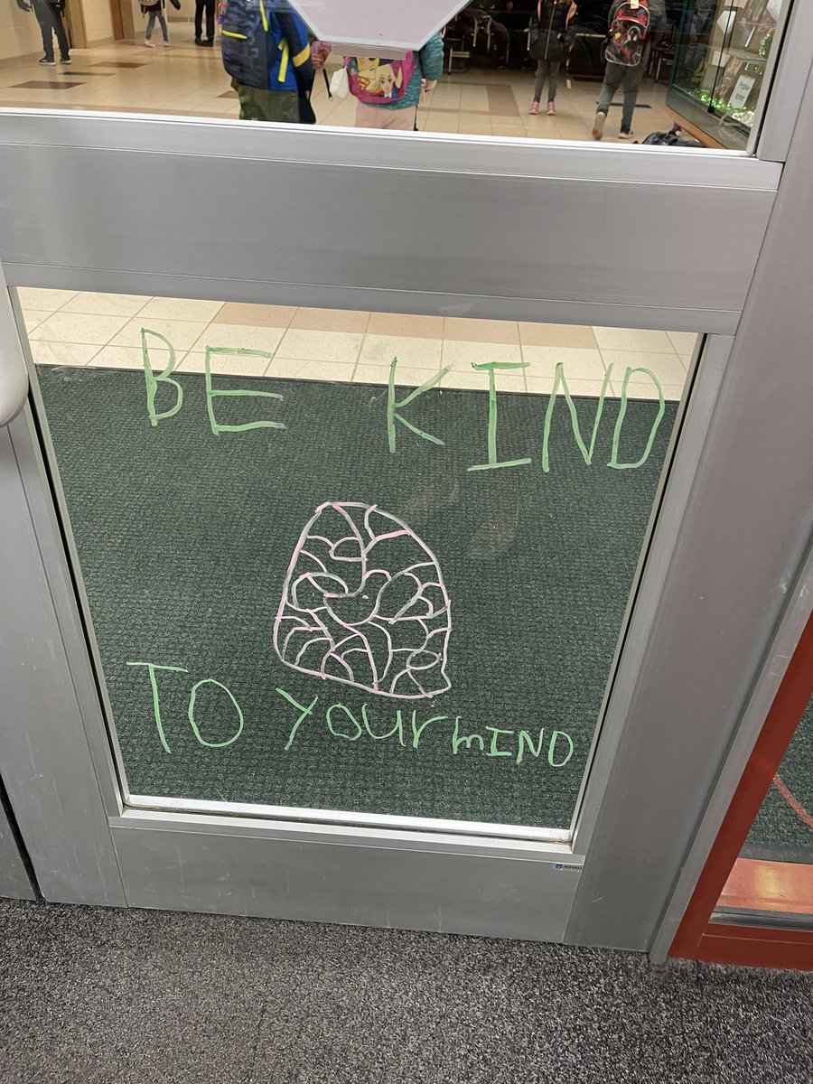 melbrashears's tweet photo. Check out our student ambassador work at Storm Lake Elementary #paintthestate #pptl #bekind https://t.co/69oEKmsh5a