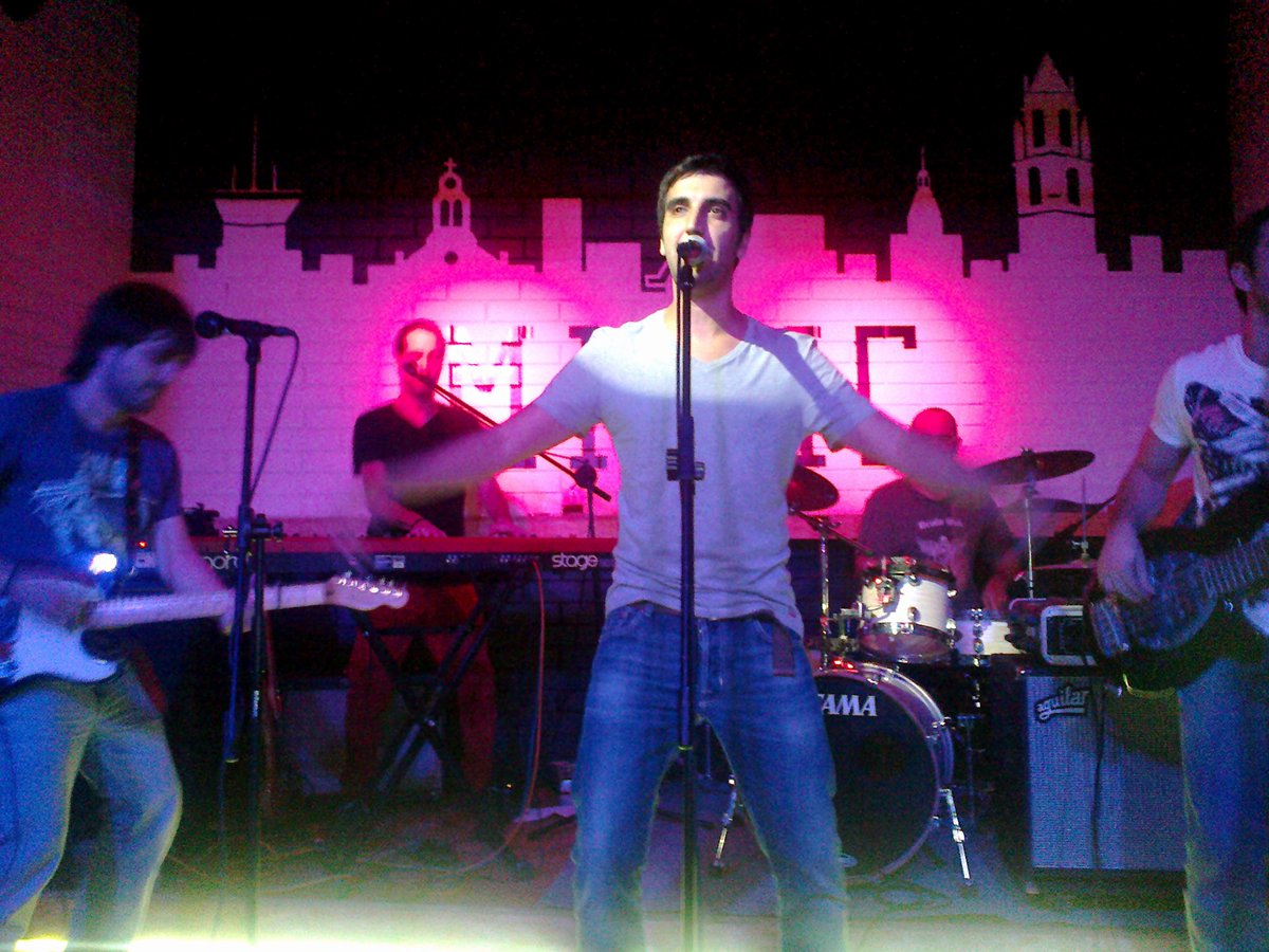 Joventut i més enllà tweet media