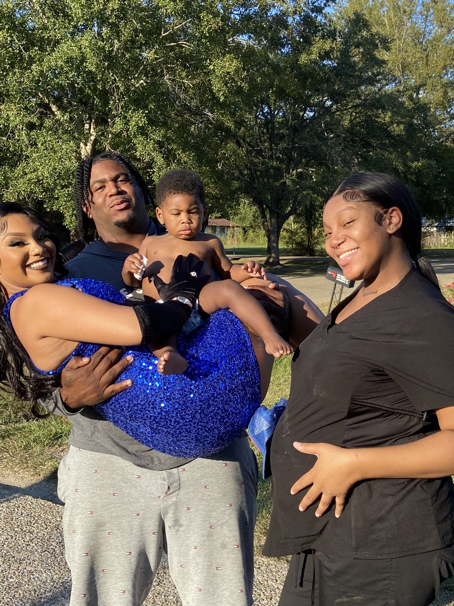 fam(ily)♥️🫶🏽