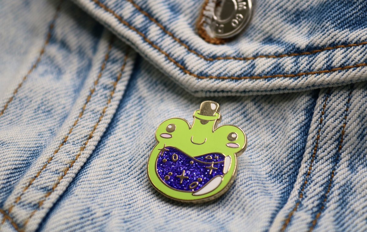 We all need a froggy pal to join us on our adventures ✨