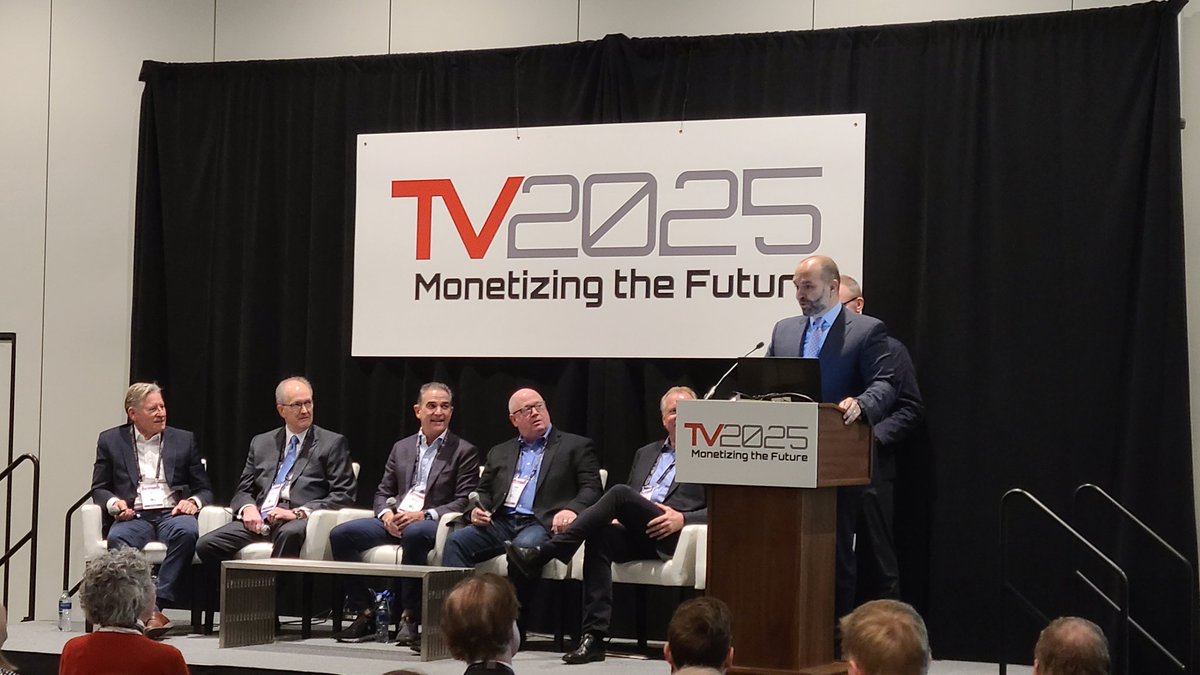 David Layer tweet media