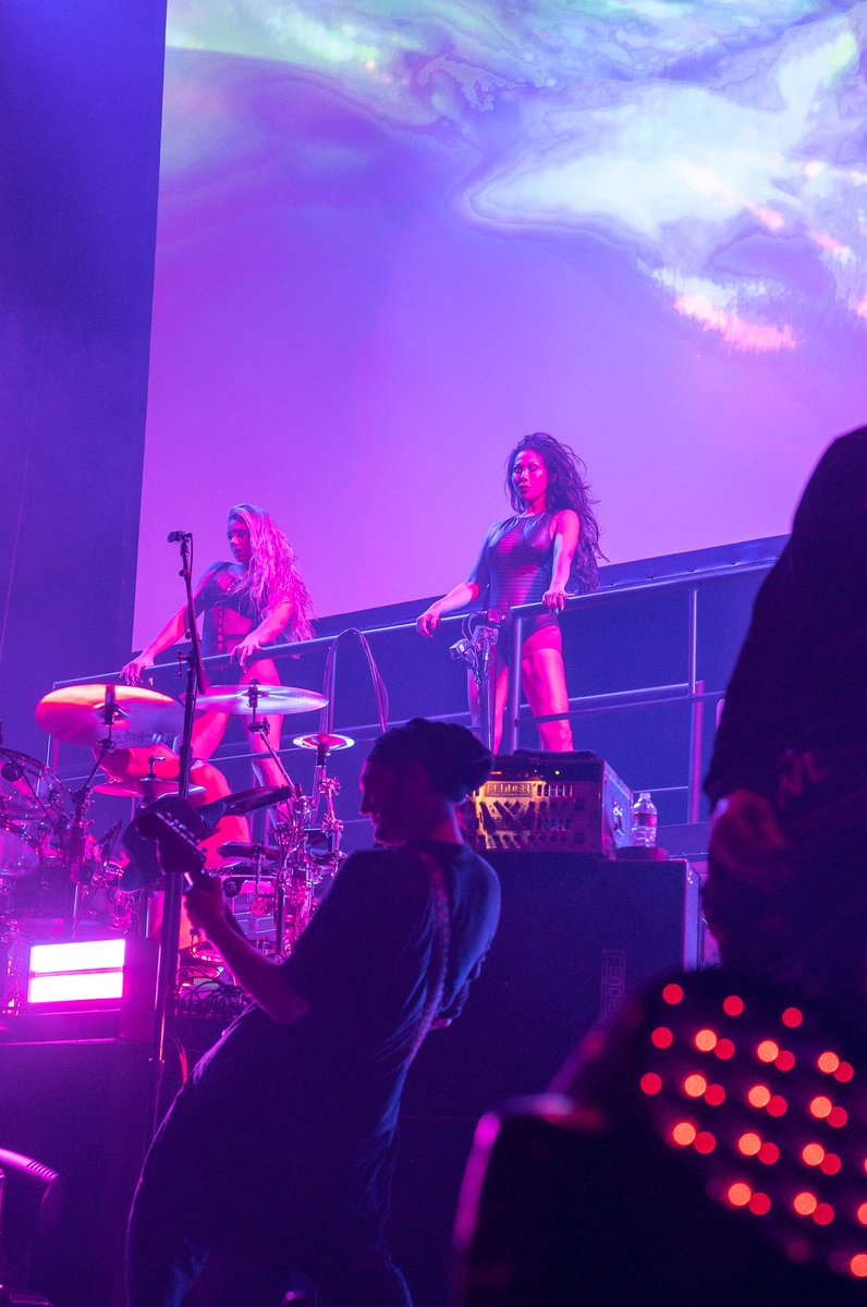 Thank you D.C. for making us feel welcomed at Capital One Arena last night, it was so much fun. 
Tonight we’re at the legendary <a href="/TheGarden/">MSG</a> 🔥 #SpiritsOnFire