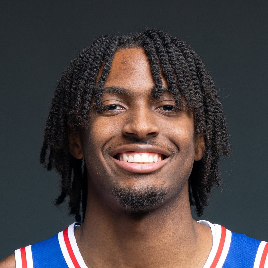 An NBA executive voted for Tyrese Maxey as his top breakout candidate “Maxey’s going to be better than James Harden. He just keeps getting better and better and will be a huge reason why they have success this season.” (Via @MikeAScotto hoopshype.com/lists/nba-exec…)