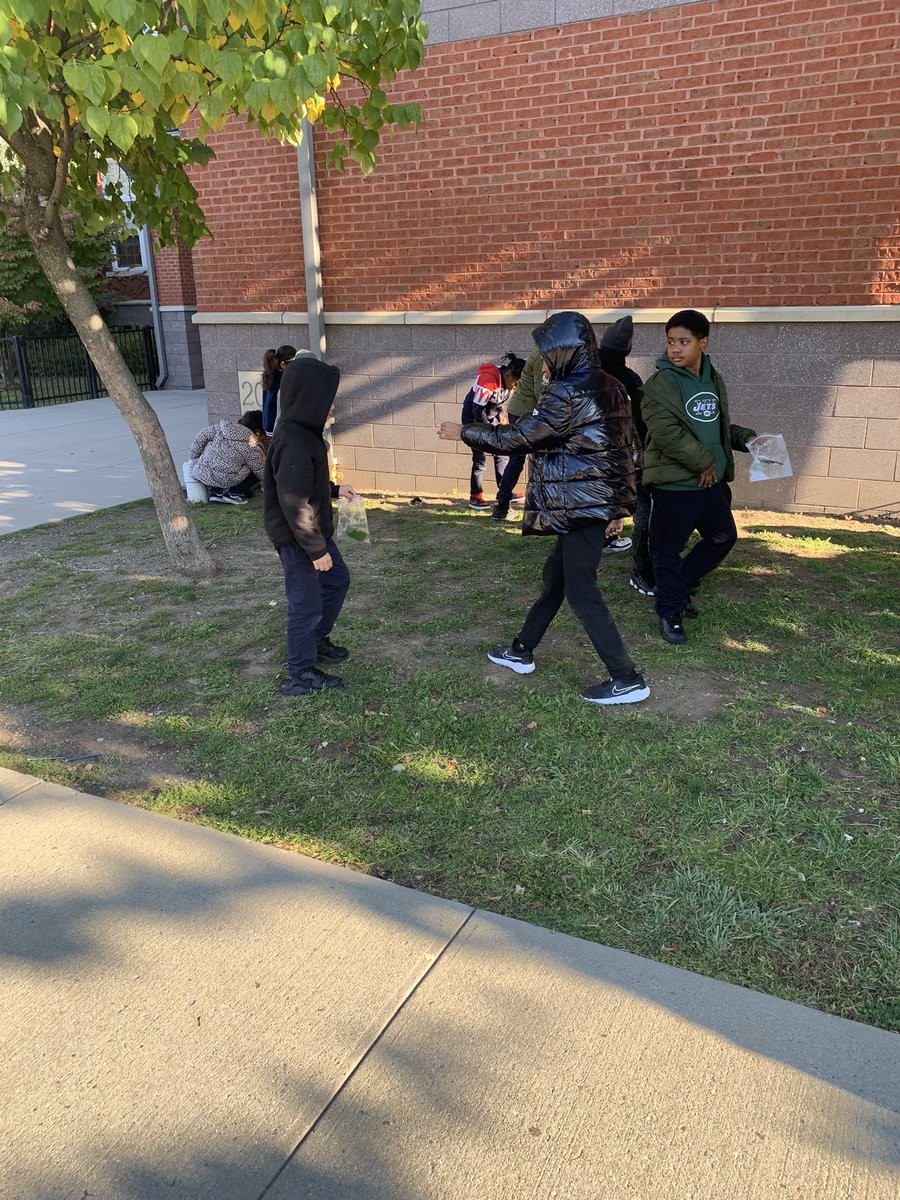 Spending the morning outside collecting natural materials so we can study the effects of rain! #parkavestrong #goodtogreat <a href="/PAES231/">parkaveschool</a> <a href="/Principal_MH/">Park Avenue School, Orange, NJ</a> <a href="/UrbanEducator81/">April Stokes</a> <a href="/Gerald_Fitzhugh/">Gerald Fitzhugh II, Ed.D. 👌🏾♦️👌🏾♦️KAY</a>
