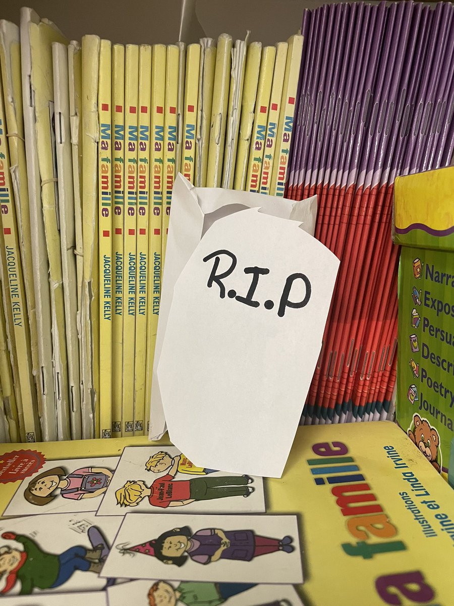 bartlett_mme's tweet photo. A student borrowed my red crayon today &amp; it broke in half… she returned it to me in its own coffin. Such creativity! 🤣 https://t.co/yTKketaQj7