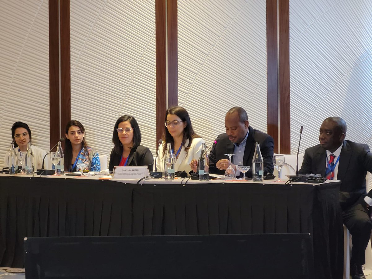 educommission's tweet photo. Join #ADEATriennale2022 NOW for our #DeliverEd team's discussion on #deliveryapproaches in #Ghana, #Jordan and #Pakistan
https://t.co/ulEbDILsXB
Meeting ID: 99325738435
Passcode: 954797
@amelkarboul @ADEAnet https://t.co/IxJ0venmDj
