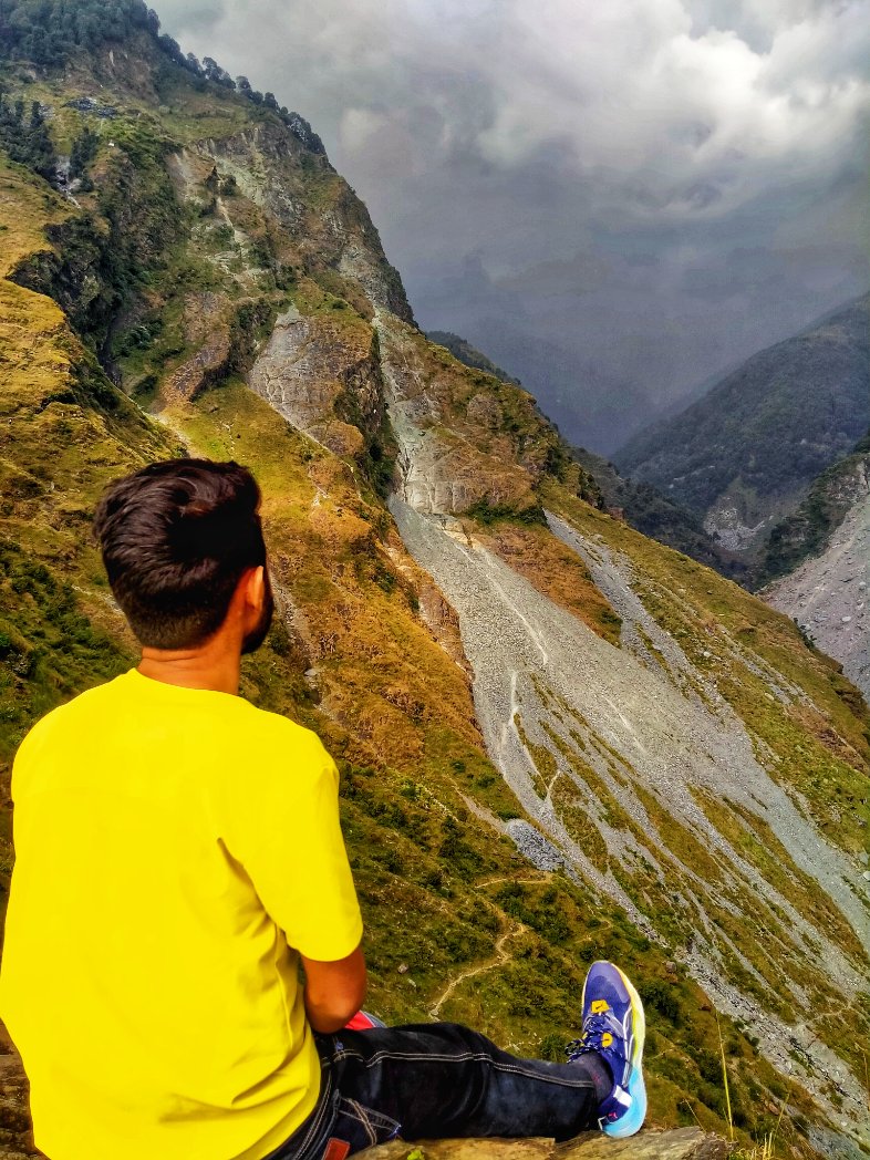 VinodVision's tweet photo. life hurts, Nature heals

#NaturePhotography #NatureBeauty #natureclick #dharamshala #Himachal #himachalpradesh #mountains https://t.co/KdK8cMPG1f