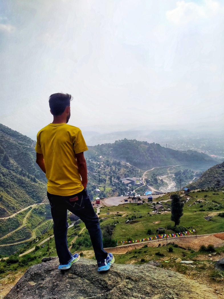 VinodVision's tweet photo. life hurts, Nature heals

#NaturePhotography #NatureBeauty #natureclick #dharamshala #Himachal #himachalpradesh #mountains https://t.co/KdK8cMPG1f