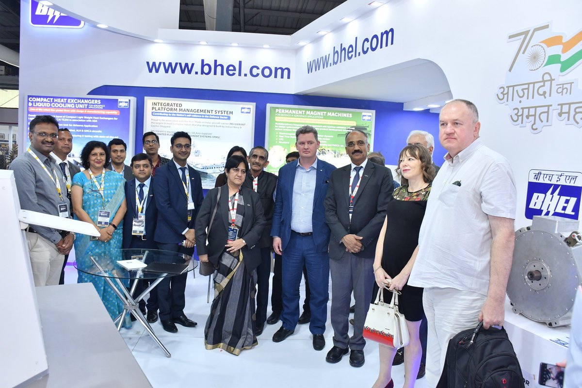 BHEL_India's tweet photo. General Anil Chauhan, PVSM, UYSM, AVSM, SM, VSM, Chief of Defence Staff (CDS) visited BHEL’s Pavilion on Day 2 of #DefExpo22. Dr. Nalin Shinghal, CMD, #BHEL welcomed CDS &amp; briefed him about the competencies &amp; new products being developed by BHEL for defence &amp; aerospace sector.1/2 https://t.co/GhES0axqE3