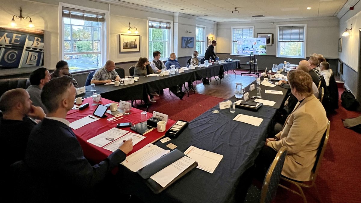 Nottingham_BNI's tweet photo. Last week we had the pleasure of a fantastic 10 minute presentation from Martyn Lacey of Hometec Systems. He showed us a bit about his history as an electrician, and his passion and expertise for Home Automation in particular really came through.
#networking #networkingevent https://t.co/0UUdhaBmqO