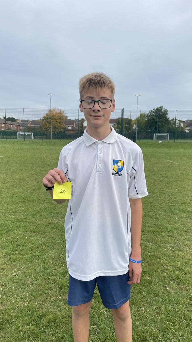 missglees's tweet photo. Race 3: Y8/9 boys! Smashed it lads well done! Great to see the support and teamwork🏃🥳🤩👏🏼#teamheanor #crosscountry @HeanorGateSA https://t.co/GHqEJecIQO