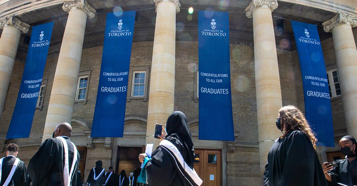 U of T Arts & Science tweet media