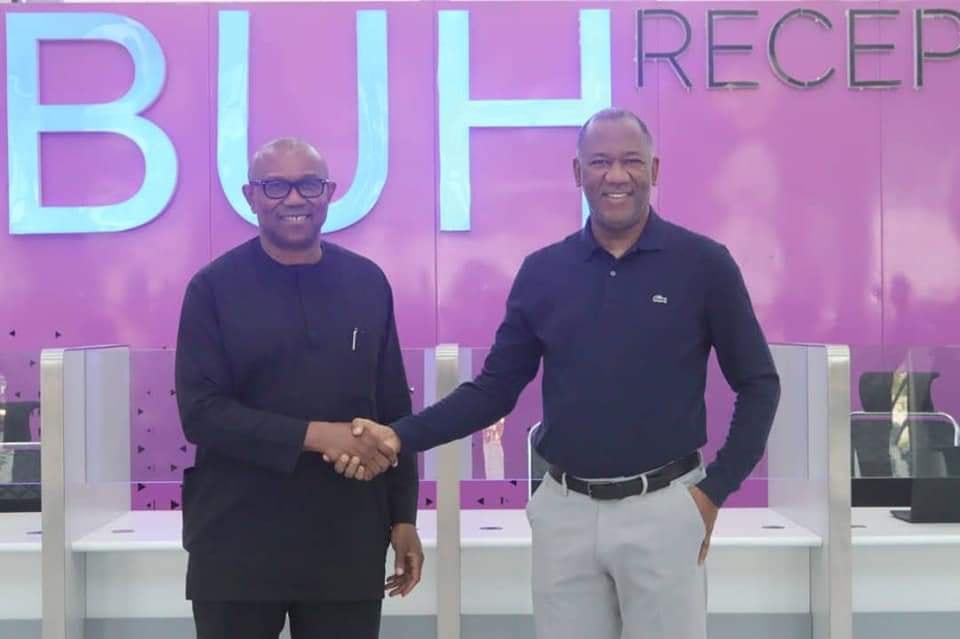 Ekwulu's tweet photo. "This morning, I had the privilege of visiting the Baze University Hospital in Abuja and inspecting the facilities. #YDBA was on hand to show me around. This institution is exemplary and reflective of a centre of excellence, and what domestic entrepreneurs and investors can https://t.co/RqRPaLlhzx