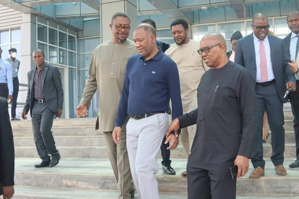 Ekwulu's tweet photo. "This morning, I had the privilege of visiting the Baze University Hospital in Abuja and inspecting the facilities. #YDBA was on hand to show me around. This institution is exemplary and reflective of a centre of excellence, and what domestic entrepreneurs and investors can https://t.co/RqRPaLlhzx