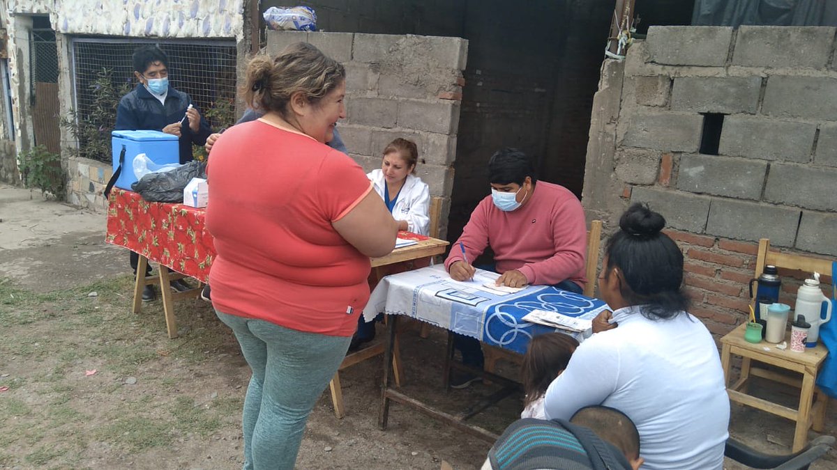 CuerdafloWalter's tweet photo. Campaña de Vacunación . Es importante brindar los cuidados y derechos de los más pequeños ,merendero San Cayetano , Casa socio productiva Crucero Belgrano , CAPS San Felipe , Secretaría de Estado de Políticas Integrales Sobre Adicciones MDST. https://t.co/hVAl8WFPon