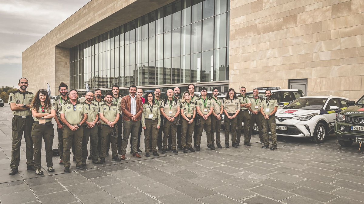 112cmadrid's tweet photo. Jornada final del @6cafmalarioja2022
con la participación de #AgentesForestalesCM en la mesa sobre mujeres en los servicios forestales y del Director de Emergencias de #ASEM112, Pedro Ruiz, sobre modelos de organización.
Balance muy positivo de las jornadas.
#AgentesConectados https://t.co/yshu53D9lL