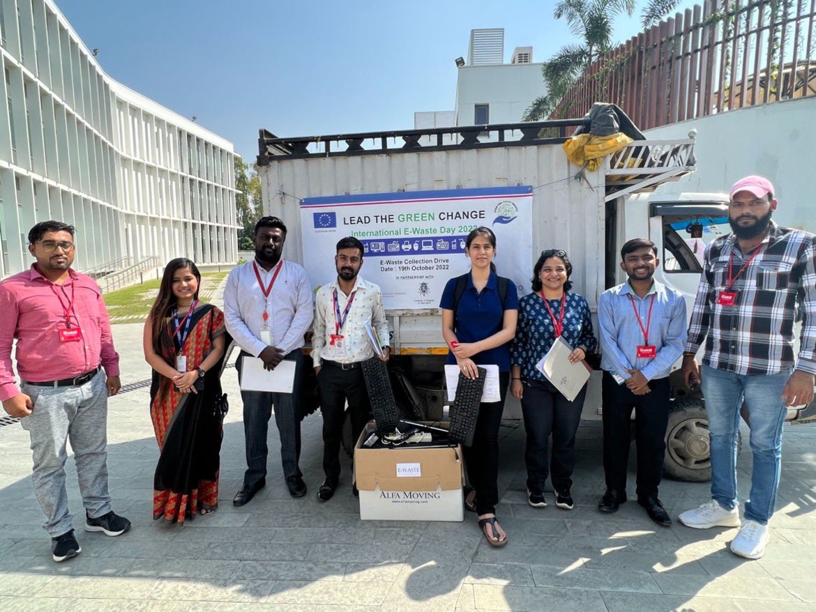 DenmarkinIndia's tweet photo. Today, The Royal Danish Embassy in New Delhi participated in the ‘E-Waste Collection’ Drive organised by European Union Resource Efficiency Initiative with the support of @karosambhav

#ThinkActSave https://t.co/MtwtirQ67v