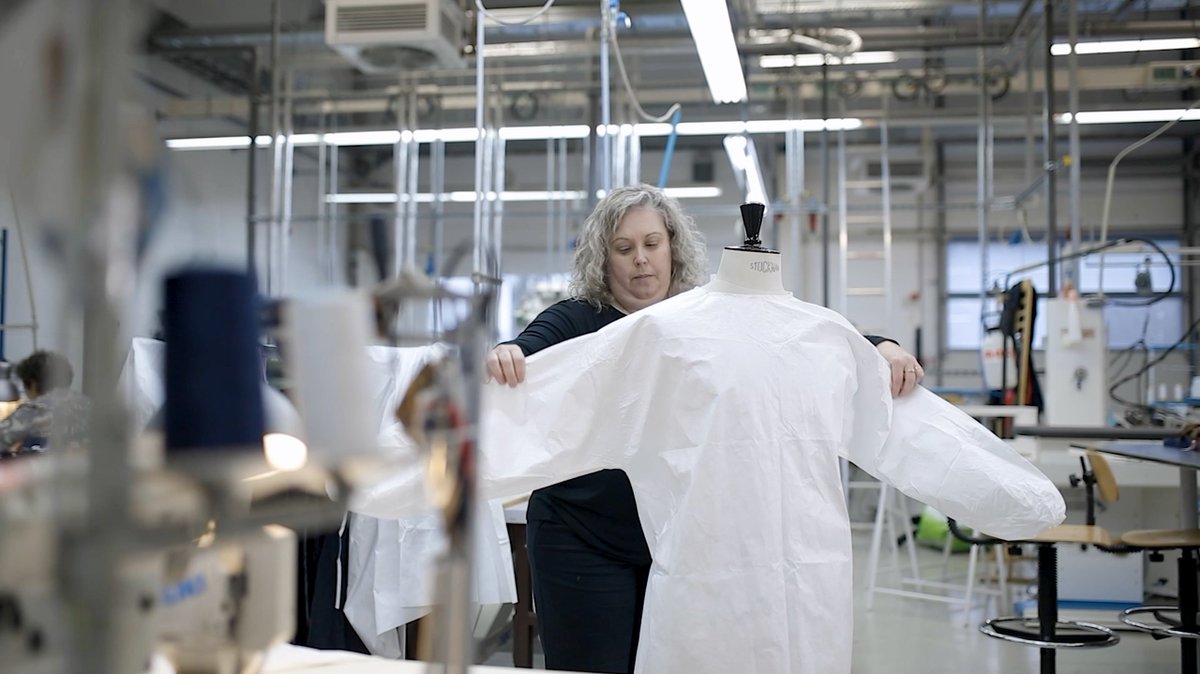 As hospitals struggled with #PPE shortages amidst the #COVID19 pandemic, @DuPontPPE partnered with a fashion design company to leverage existing production processes and step up supply. Watch this remarkable story of creativity and teamwork here: bit.ly/36Y0liX