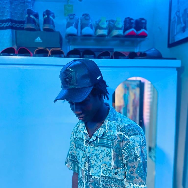 acPious's tweet photo. #NewProfilePic https://t.co/Xh0LfTVhL8