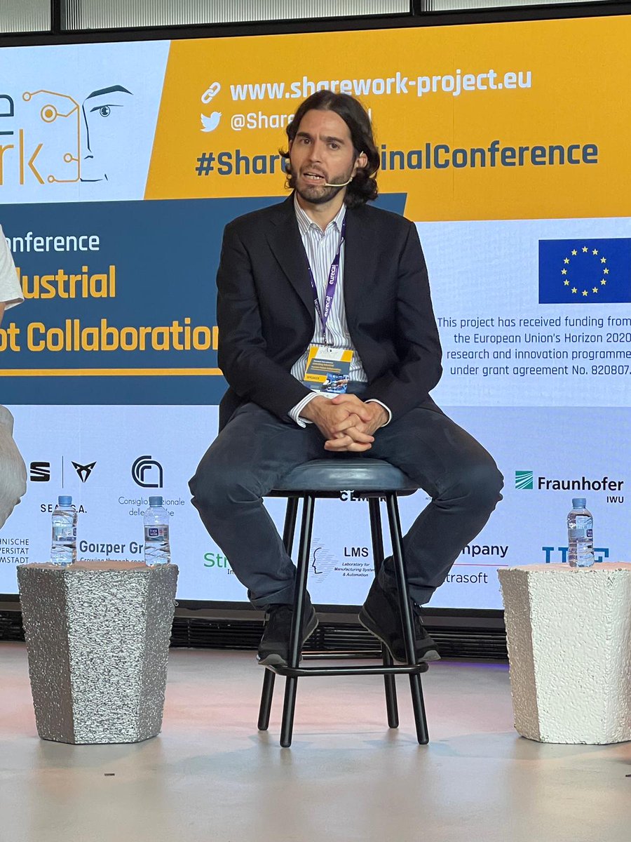 We're happy to welcome <a href="/DaniSerranoROB/">Daniel Serrano</a>, director of the #Robotics and Automation Unit of <a href="/Eurecat_news/">Eurecat</a>, in the #ShareworkFinalConference  

👉"European cooperation is essential to achieve good results in #robotics research and innovation 

🔴 youtube.com/watch?v=43ayvY…
