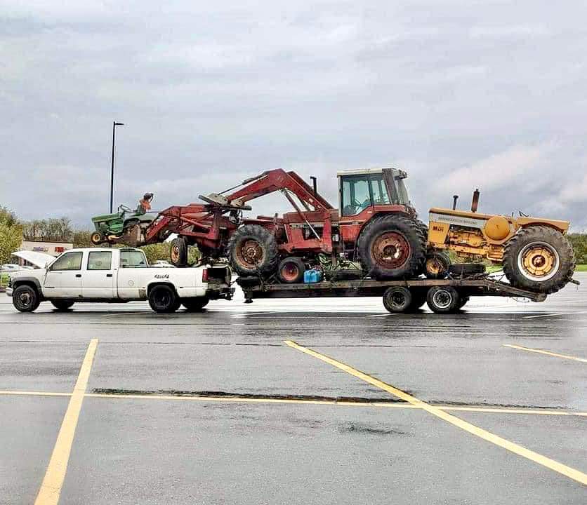 6dollarwheatguy's tweet photo. Why make two trips, when one might work? https://t.co/ycUpj1OoCN
