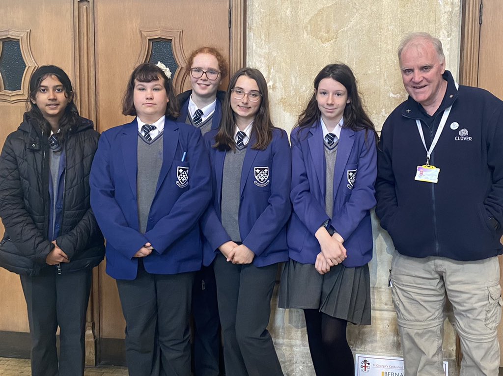 WisemanFaithLif's tweet photo. Students travelled across London today to venerate St Bernadette’s relics at St George’s Cathedral, Southwark #StBernadetteUK #StGeorgesCath https://t.co/e3RgZxMNpb