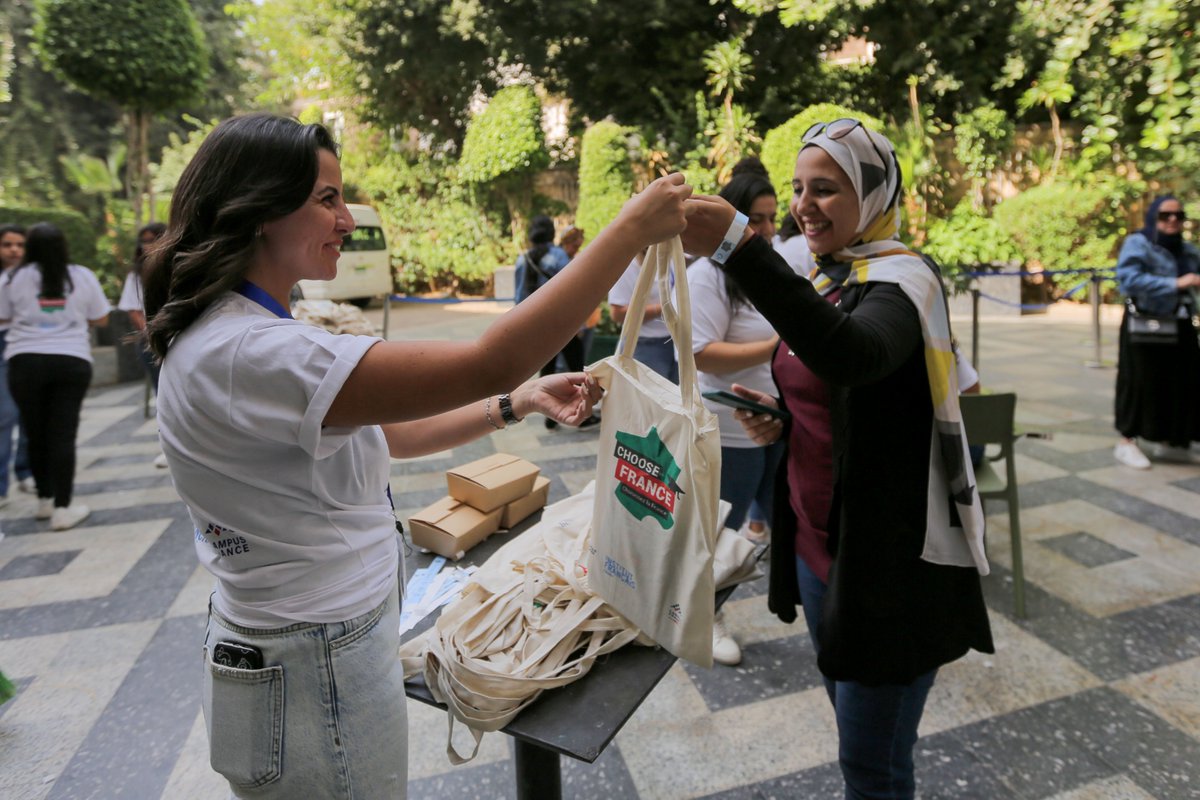 Campus France tweet media