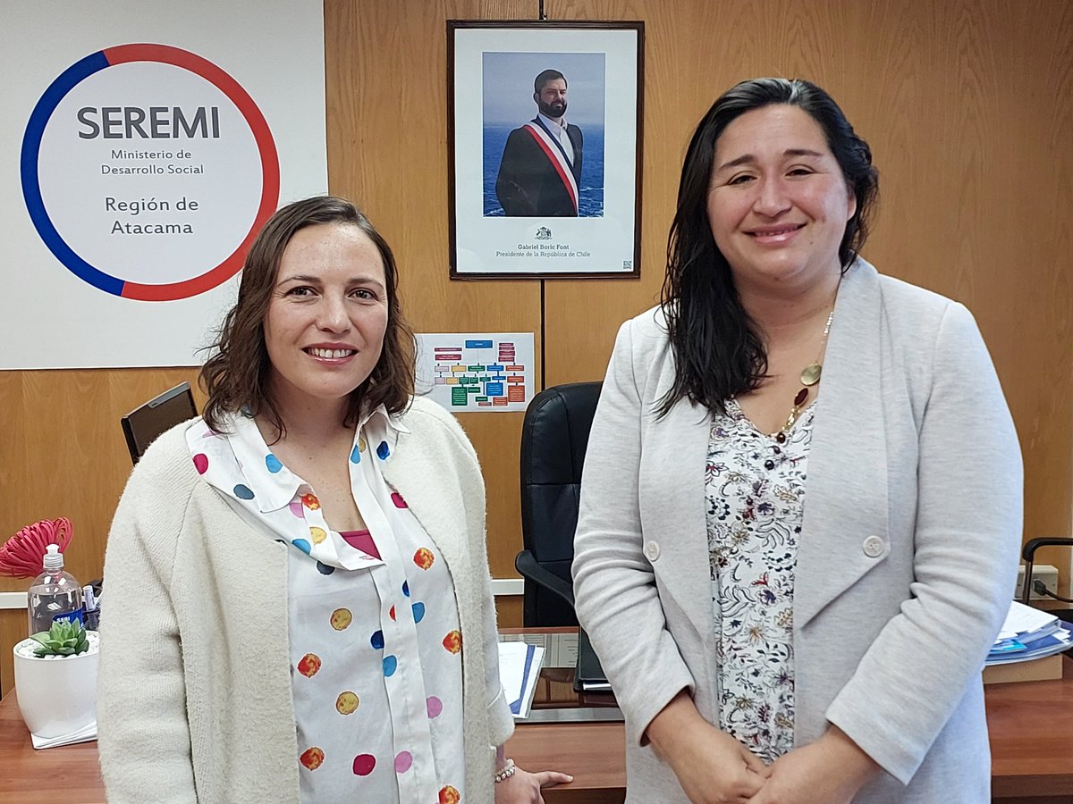 MDSAtacama's tweet photo. Damos la bienvenida a la nueva directora de @FOSIS_ATACAMA, Paloma Fernández y le deseamos éxito en su gestión.👏

#SeguimosAvanazando🌳 por #Atacama https://t.co/UxjI0MkG6T