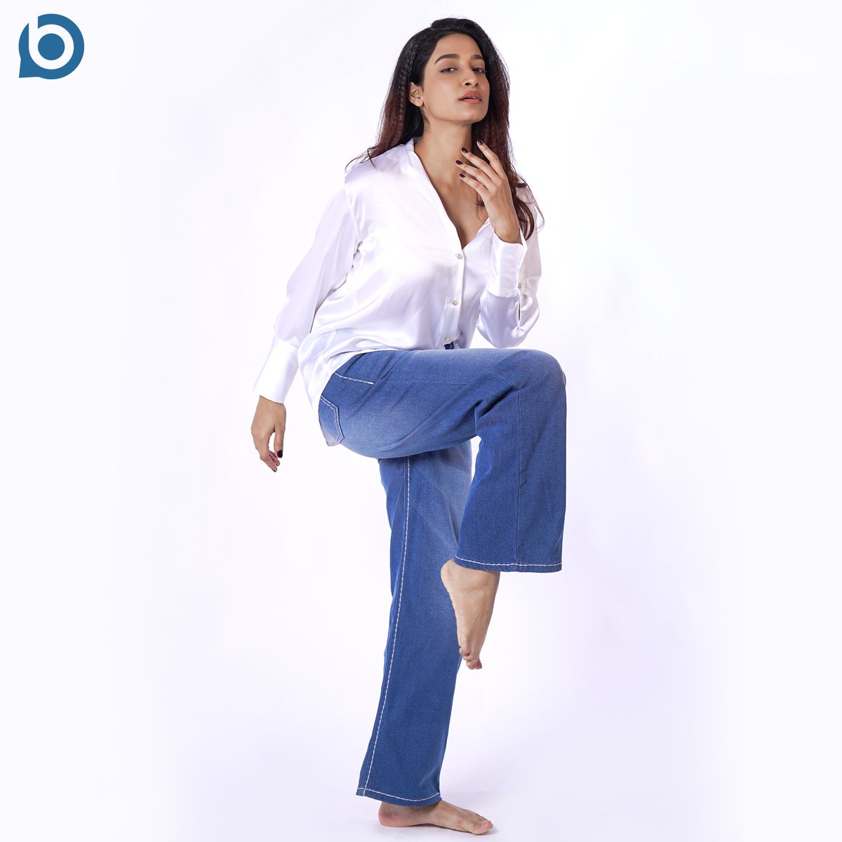 BLYdenim's tweet photo. BLY gives you benefits to make the complete use of fashion and technology on one single platform and delivers you one of the finest and premium quality of denim style in the box of happiness. 

Shop now:
https://t.co/6jlhlTLg1C

#belikeyou https://t.co/geVylB2ZEk