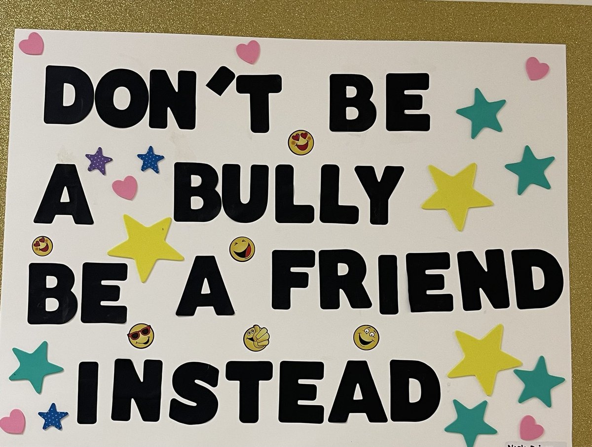 higdonhuskies's tweet photo. Our Higdon Huskies are standing up to bullying on Unity Day! Check out some of our posters our amazing students created! “Don’t be a bully, be a friend!” 🧡🧡 #ccpsunityday22 @CCPS https://t.co/ZeO1PSR5Qp