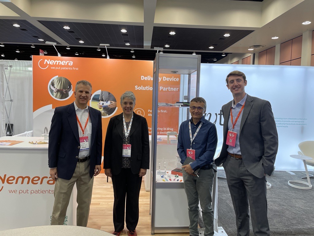 HAPPENING NOW: our awesome foursome (well, the fifth on is behind the camera!) LIVE from PDA in Palm Springs! We're here until the end of day, come say hello!
#PDA #weputpatientsfirst #parenteralconference