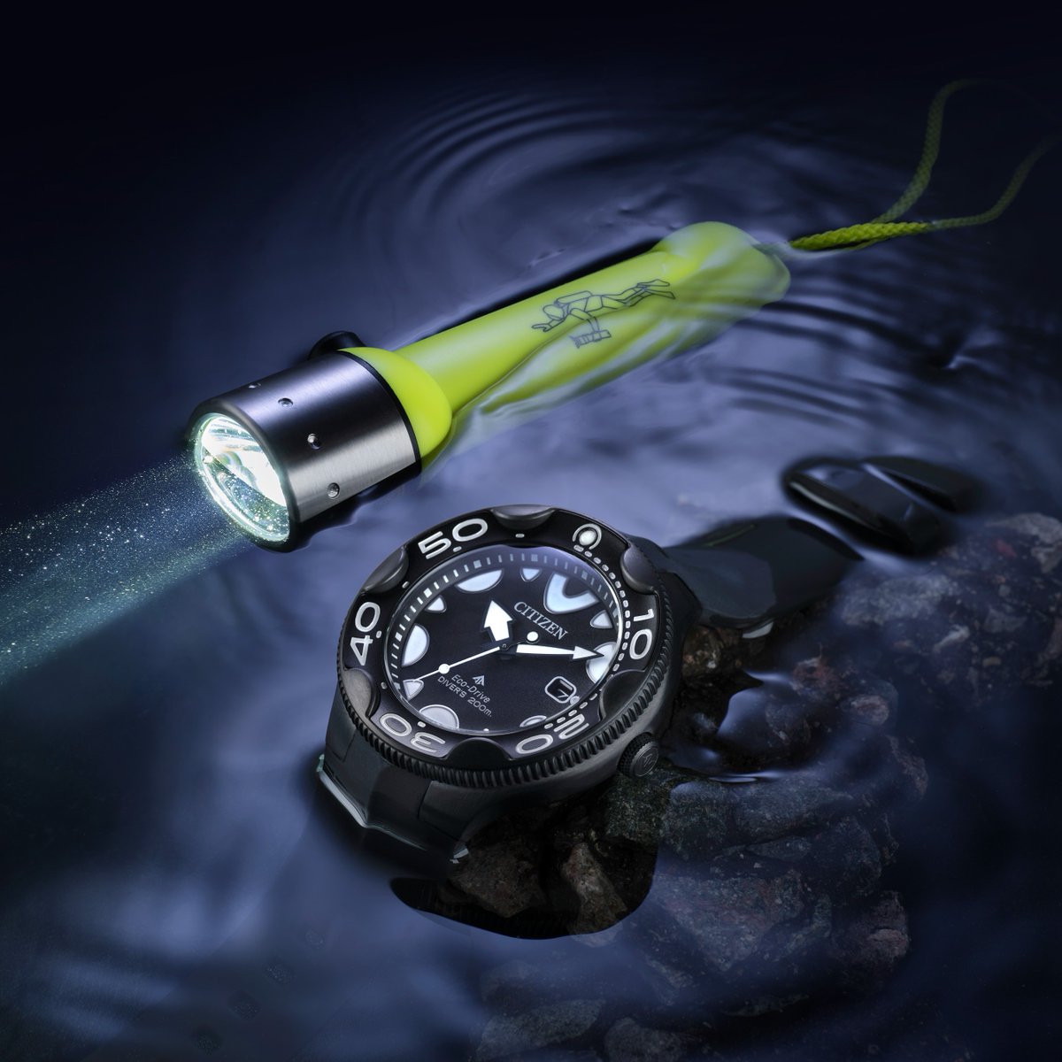 Inspired by the majestic orca whale, this Special Edition Promaster Diver features an orca inscription on the case back and comes in a special edition box with torch.  

BN0235-01E | £399 bit.ly/3yNIshO

#PromasterDiver #CitizenWatch #Citizen #DiveWatch #EcoDrive