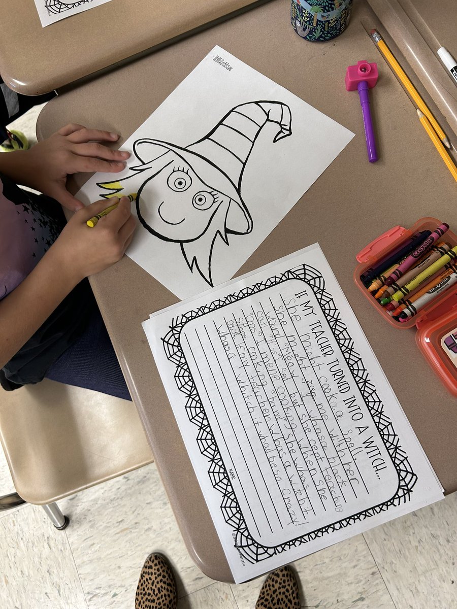 delibero_julia's tweet photo. Really getting into character here… 🧹🕸️🧪 @WeAreHTSD @HTSD_Robinson https://t.co/gMnOJPOdrj